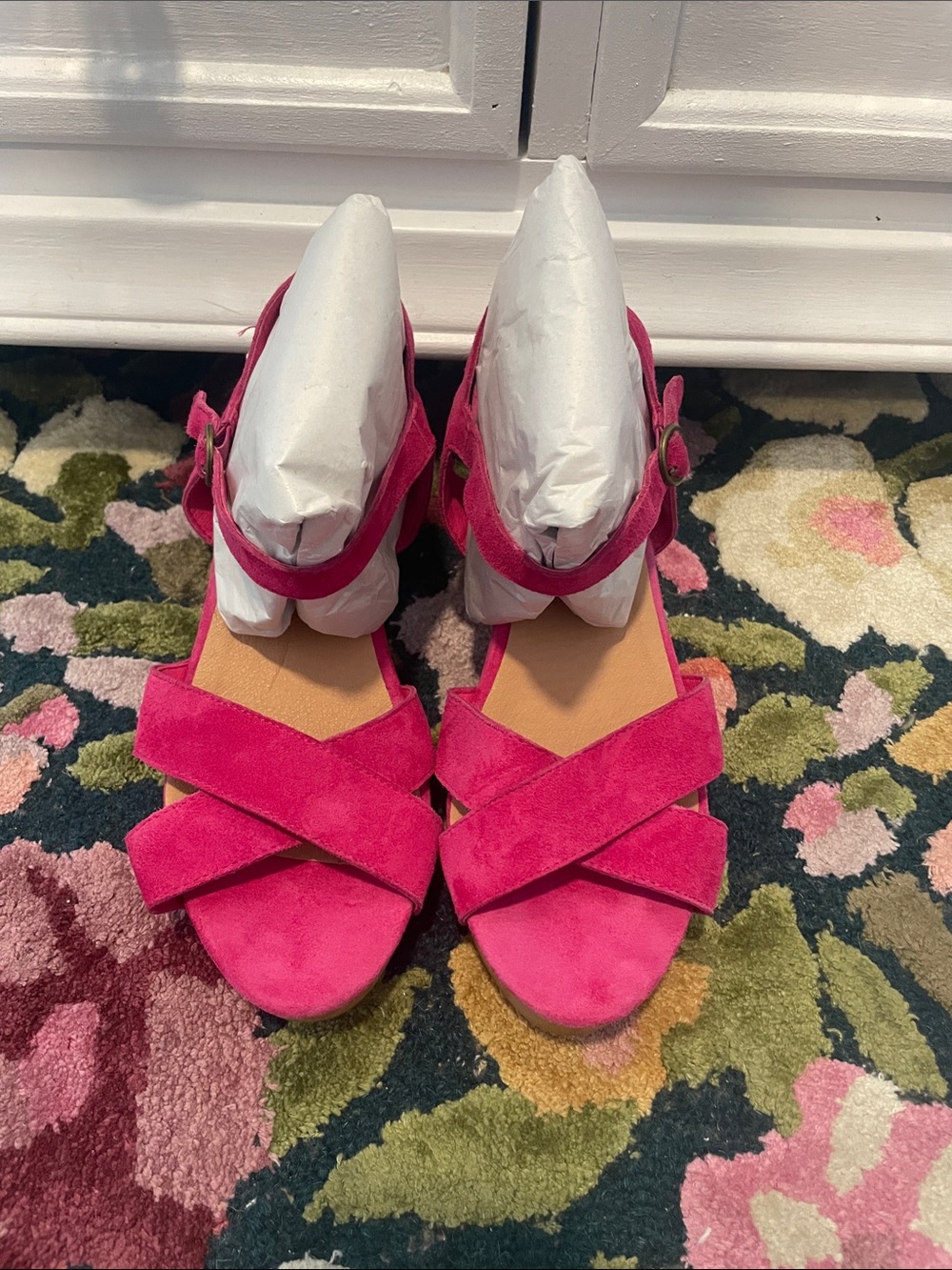 Women’s Silent D Fuchsia Suede Crisscross Ankle-Strap Sandals